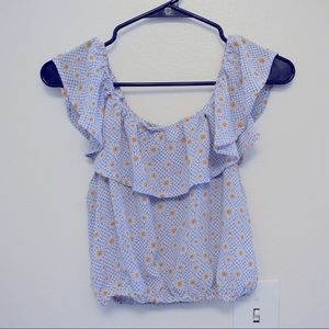 Off the shoulder daisy crop top